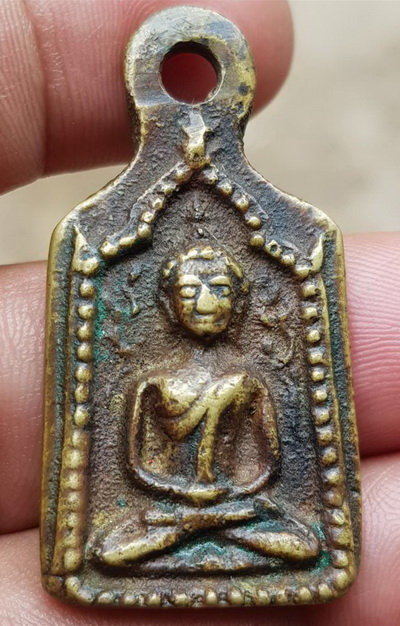 เหรียญหล่อโบราณ ขุนแผนซุ้มเรือนแก้ว พระสังวราชุ่ม วัดพลับ1.jpg